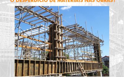 Qual a importância de controlar o desperdício de materiais nas obras?
